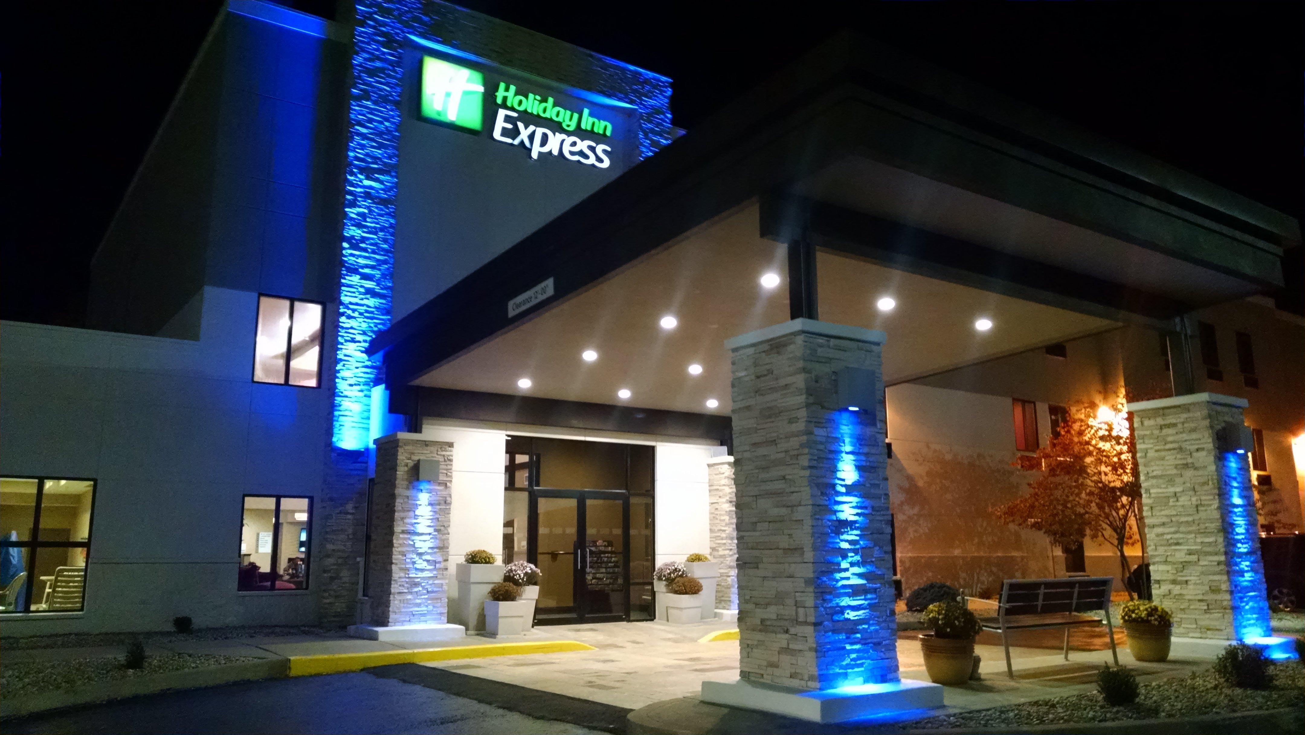 Holiday Inn Express Cloverdale - Greencastle By Ihg Екстер'єр фото