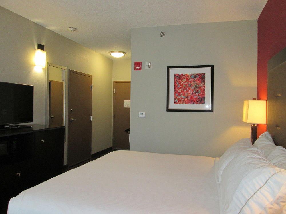 Holiday Inn Express Cloverdale - Greencastle By Ihg Екстер'єр фото