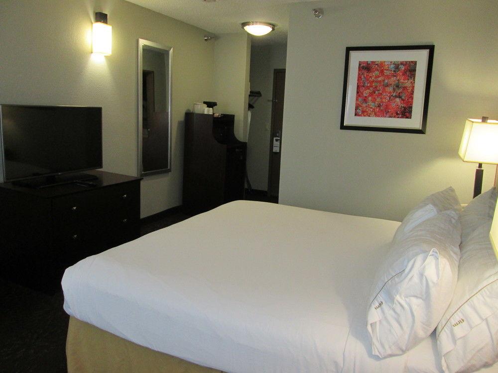 Holiday Inn Express Cloverdale - Greencastle By Ihg Екстер'єр фото