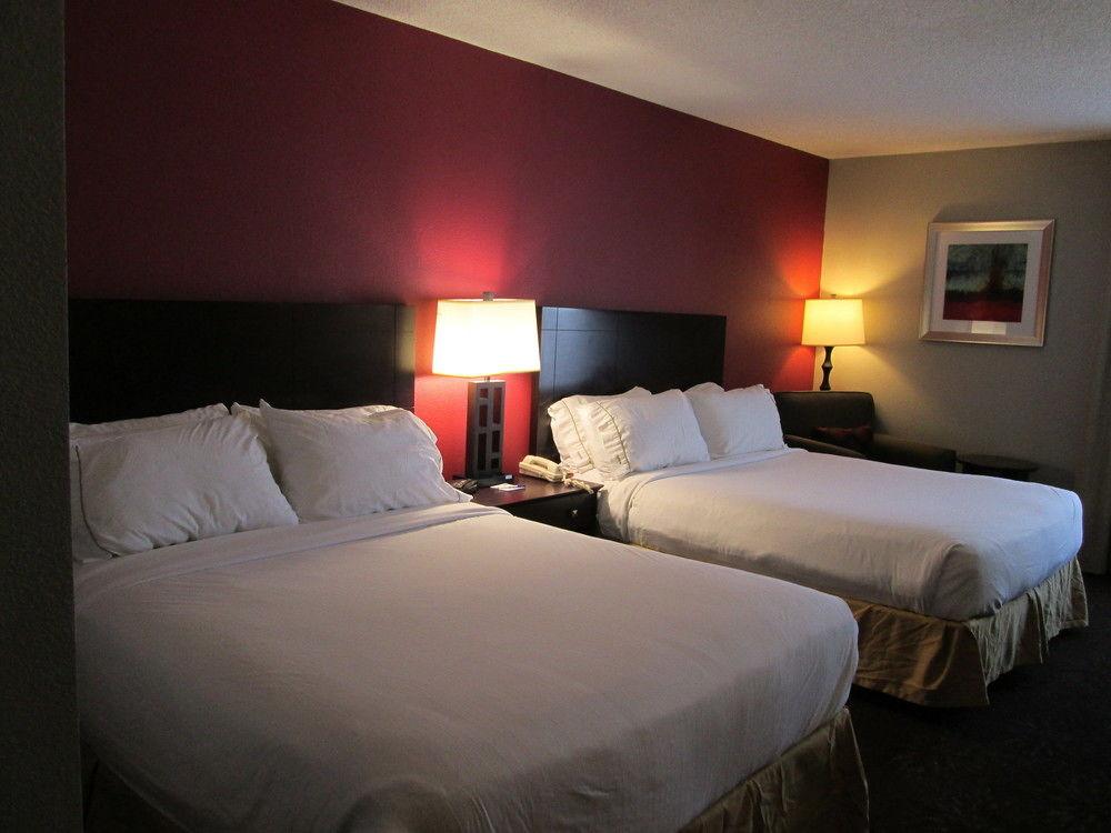 Holiday Inn Express Cloverdale - Greencastle By Ihg Екстер'єр фото